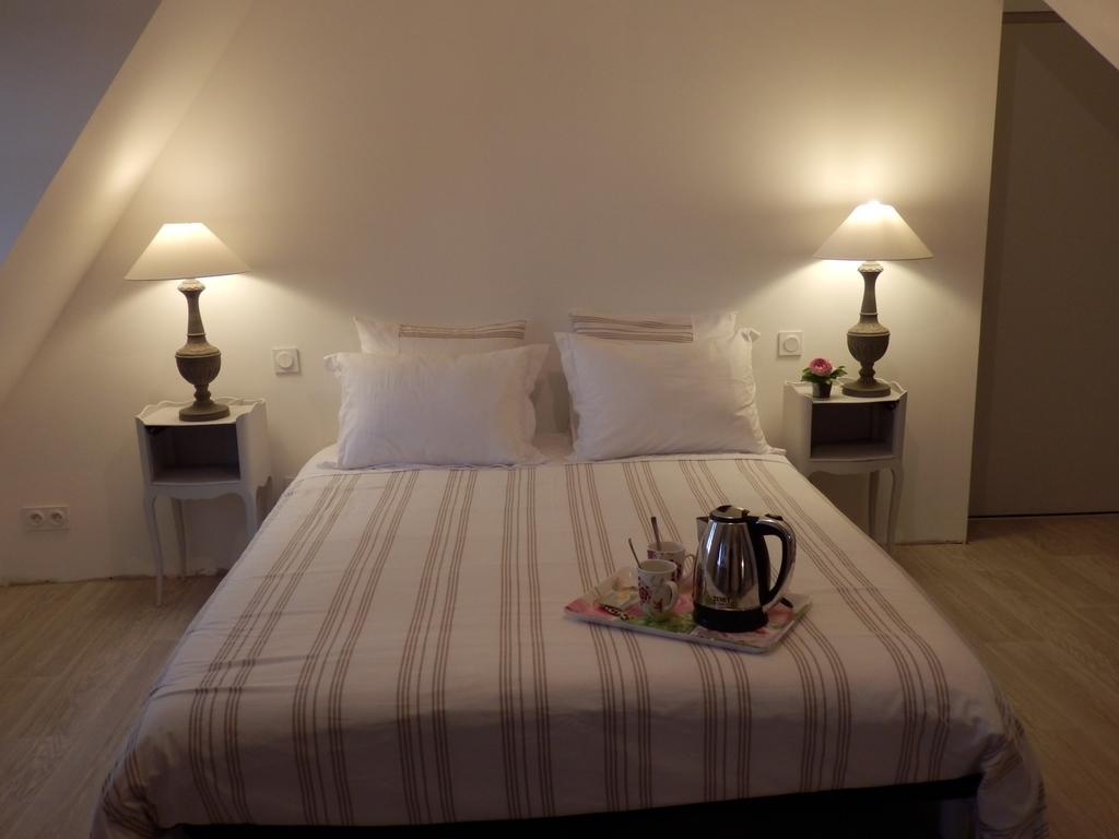 Au Presbytere De Dagmar Erbrée Room photo
