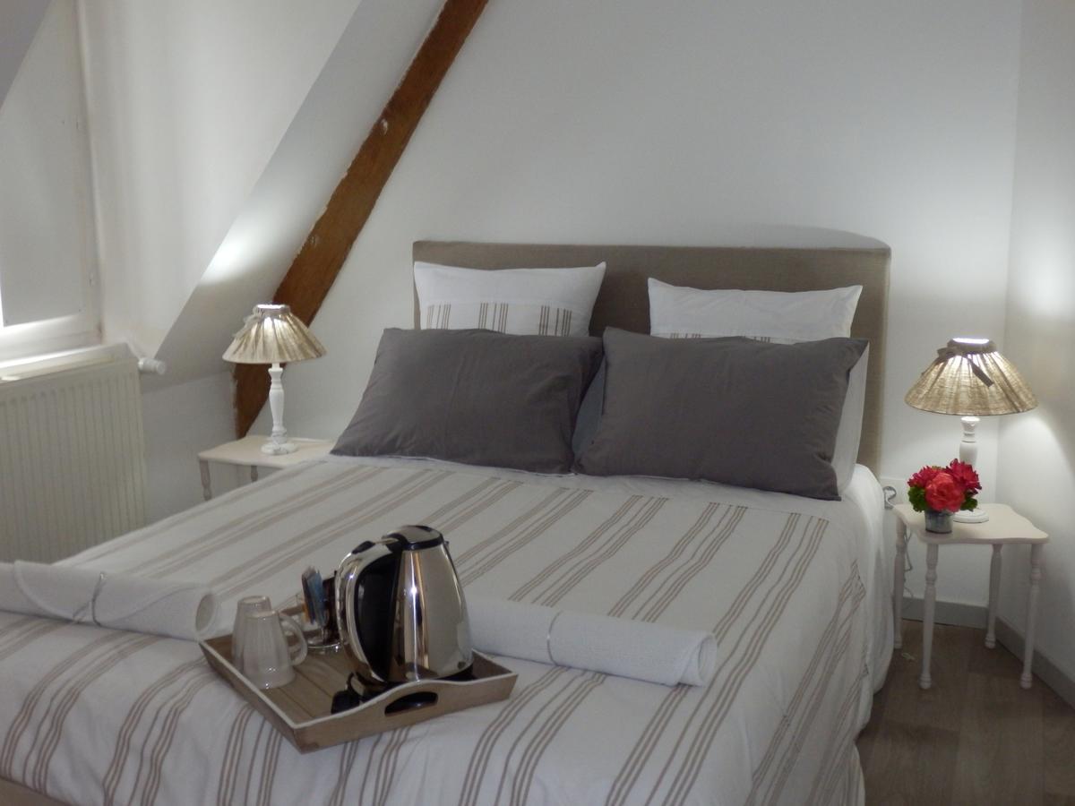 Au Presbytere De Dagmar Erbrée Room photo